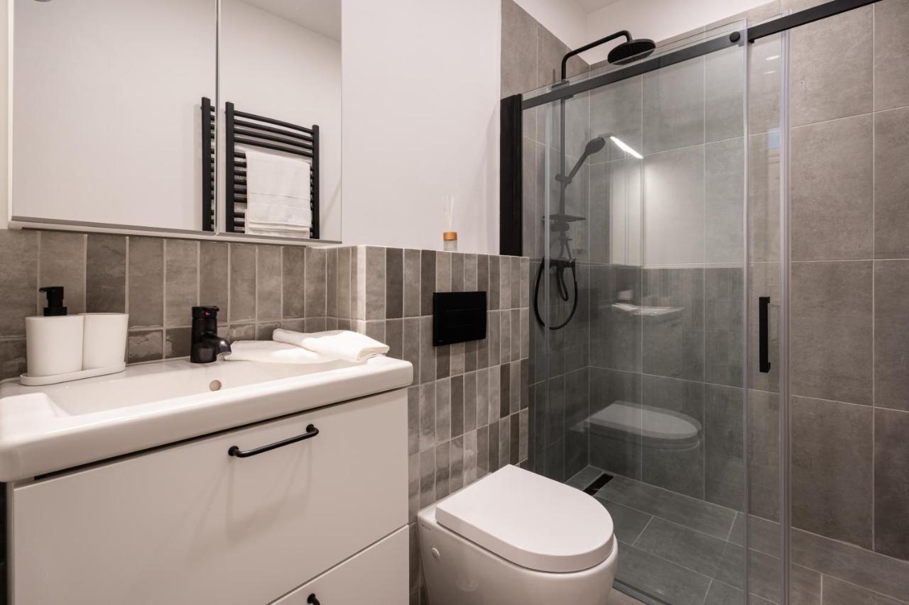 בודפשט K10 - Kazinczy Street Heritage Suite - Best Location By Bqa מראה חיצוני תמונה